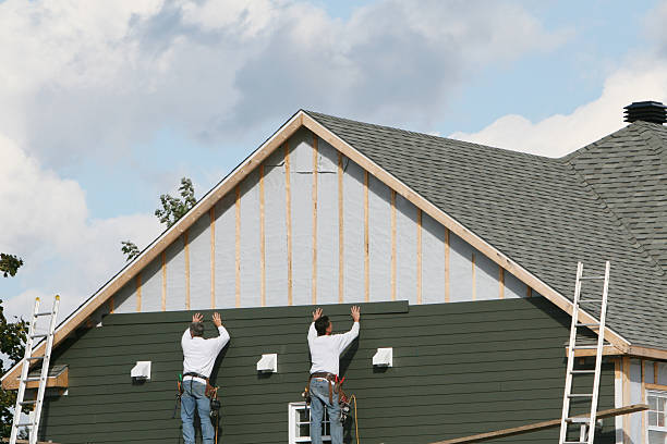 Professional Vinyl Siding technician working in Penrose, NC